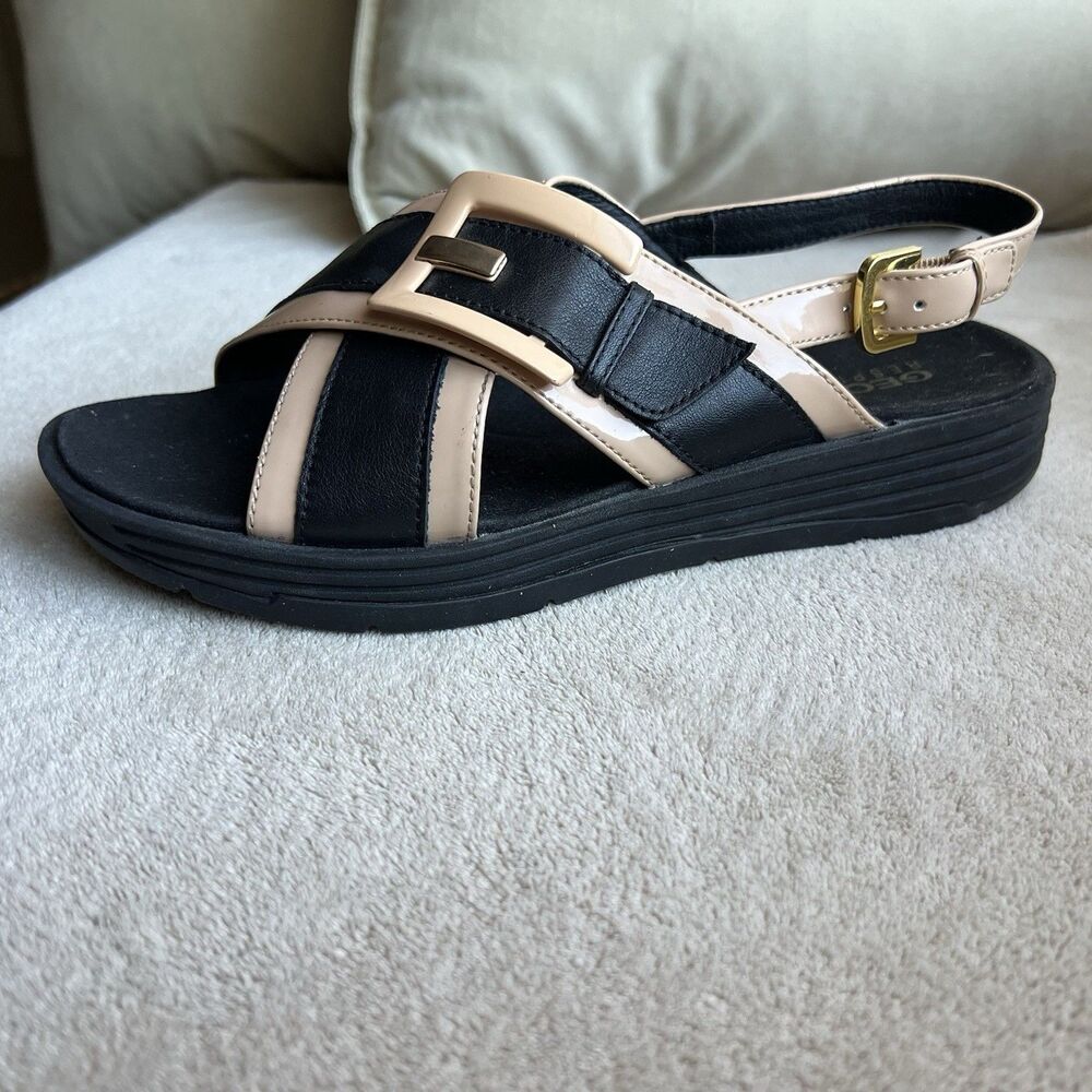 Geox Respira Beige Patent Leather Black Leather Wide Strap Sandal Women 36 US 6